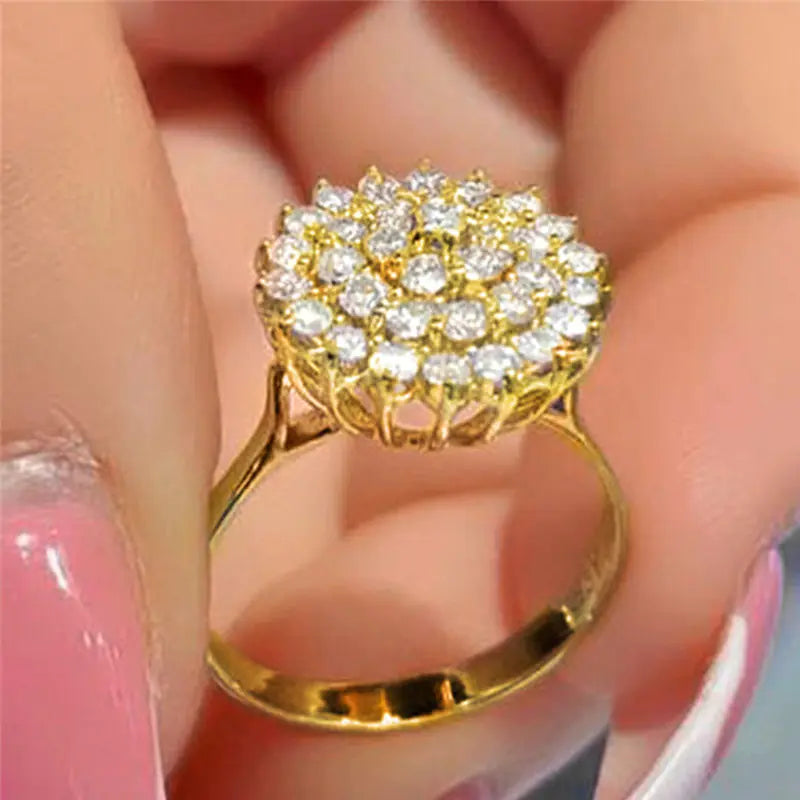 Geometric Ring with Full Diamond Alloy Design (Copia)